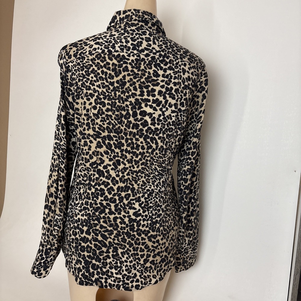Rochelle Behrens The Shirt Blouse Womens M Button Front animal print viscose - Picture 3 of 7